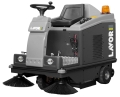 SWL R 1000 zamiatarka samojezdna.jpg